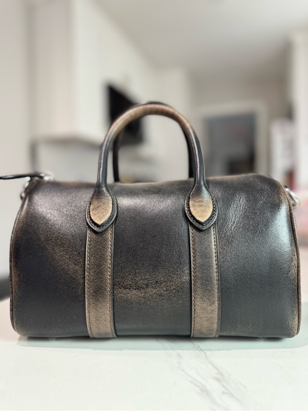NWT - Coach - Compass 25 - Loved Leather - Picture 4 of 7